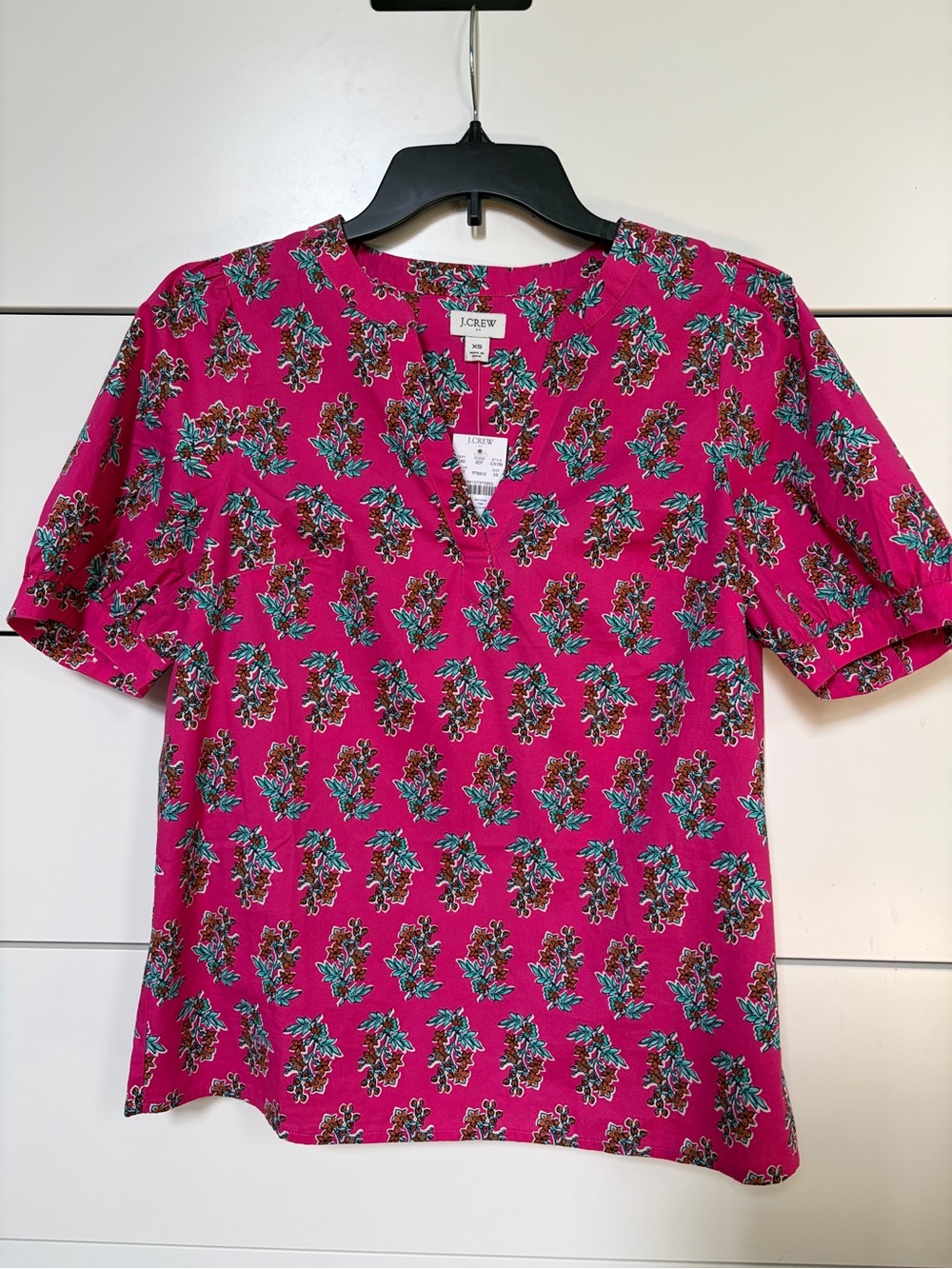 J. Crew Fuchsia Floral Notch-Neck Short Sleeve Top
